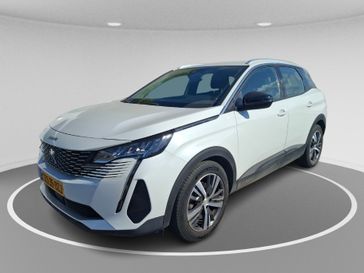 פיג'ו 3008