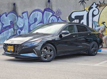 יונדאי אלנטרה