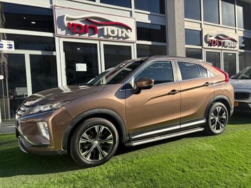 מיצובישי אקליפס קרוס