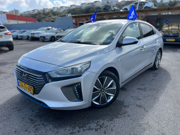 יונדאי איוניק