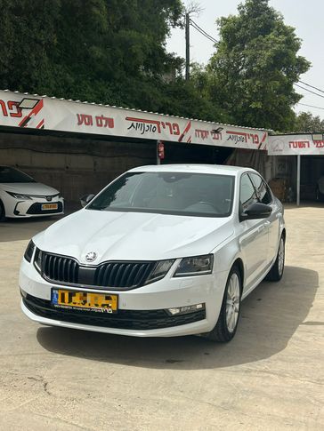סקודה אוקטביה