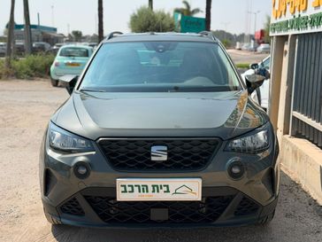 סיאט ארונה
