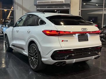 אאודי SQ5 SPORTBACK