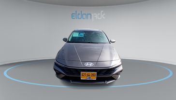 יונדאי אלנטרה