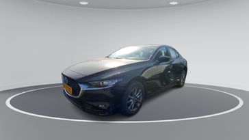 מזדה 3