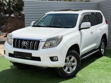 טויוטה לנד קרוזר