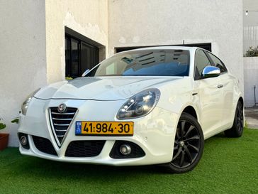 אלפא רומיאו ג'וליטה