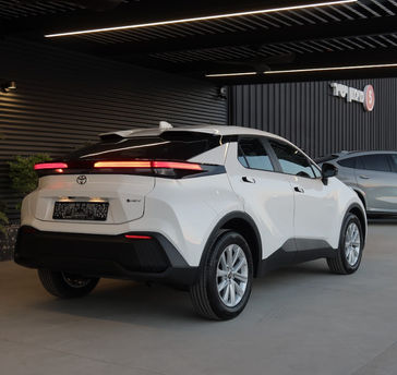 טויוטה C-HR