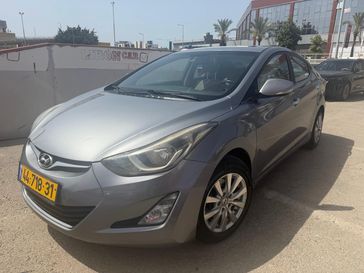 יונדאי I35