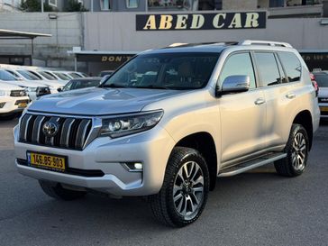 טויוטה לנד קרוזר