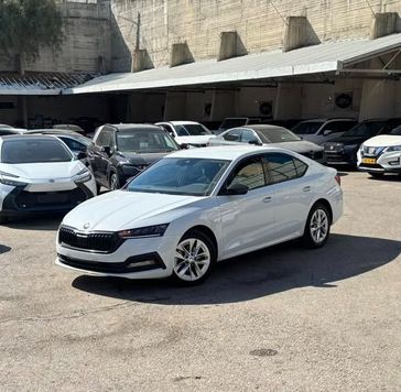 סקודה אוקטביה