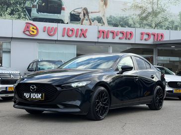 מזדה 3