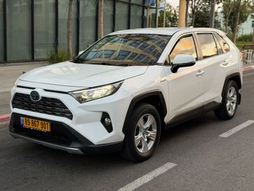 טויוטה RAV4