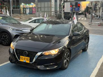 ניסאן סנטרה