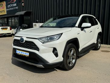 טויוטה RAV4