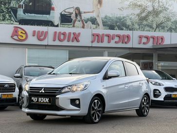 מיצובישי ספייס סטאר