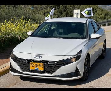 יונדאי אלנטרה