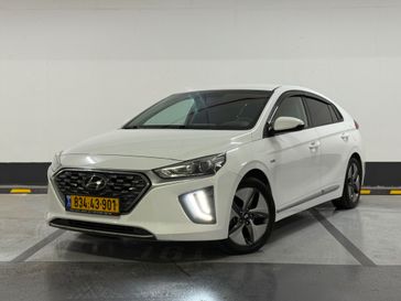 יונדאי איוניק