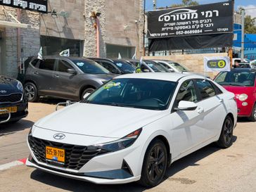 יונדאי אלנטרה