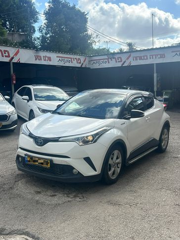 טויוטה C-HR