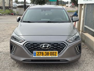 יונדאי איוניק