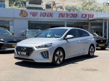 יונדאי איוניק