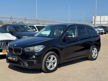 ב מ וו X1