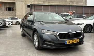 סקודה אוקטביה