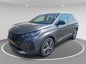 פיג'ו 3008