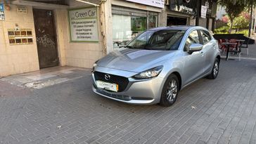 מזדה 2
