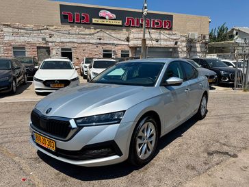 סקודה אוקטביה