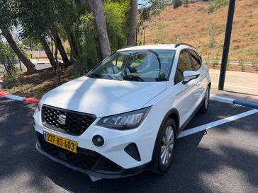 סיאט ארונה