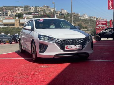 יונדאי איוניק