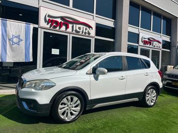 סוזוקי SX4 CROSSOVER