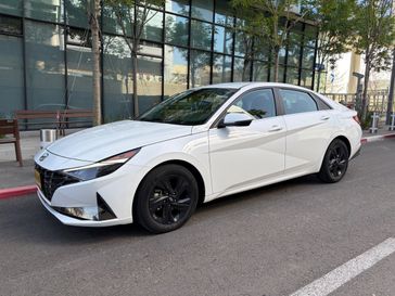 יונדאי אלנטרה