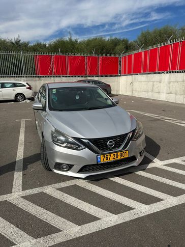 ניסאן סנטרה