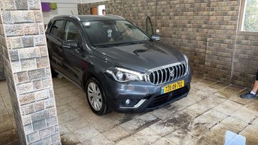 סוזוקי SX4 CROSSOVER