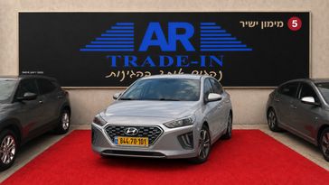 יונדאי איוניק