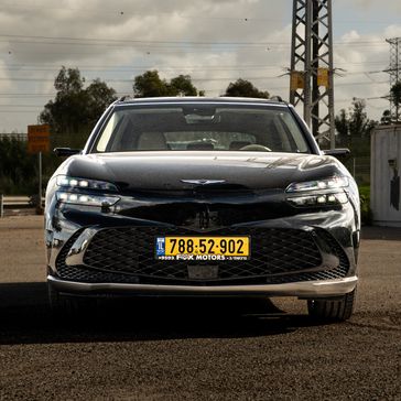 יונדאי GENESIS  GV60