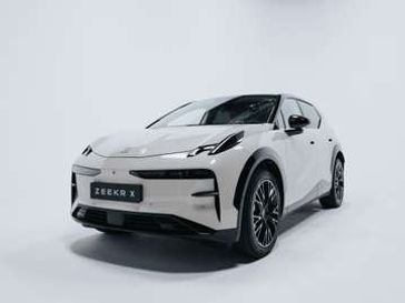 זיקאר ZEEKR X