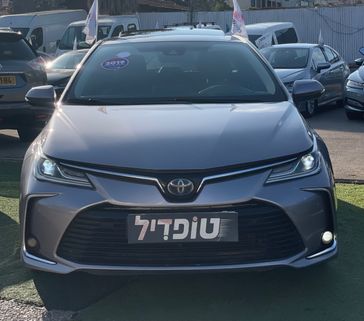 טויוטה קורולה