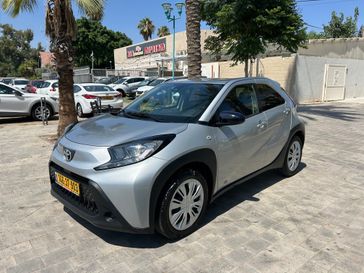 טויוטה אייגו