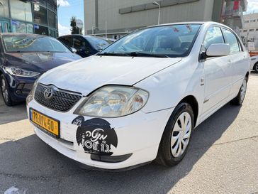 טויוטה קורולה