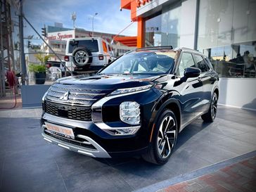 מיצובישי אאוטלנדר