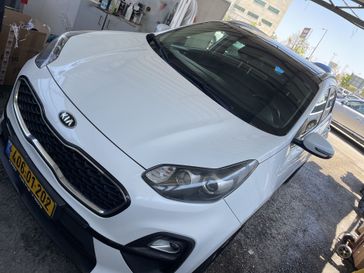 קיה ספורטז'