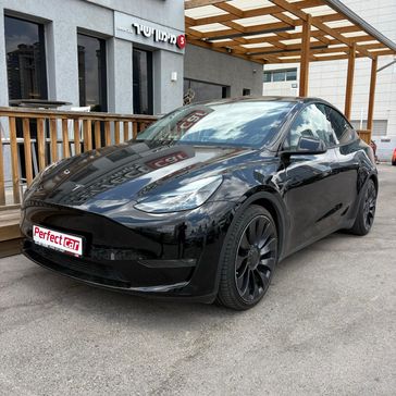 טסלה MODEL Y