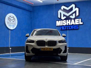 ב מ וו X4