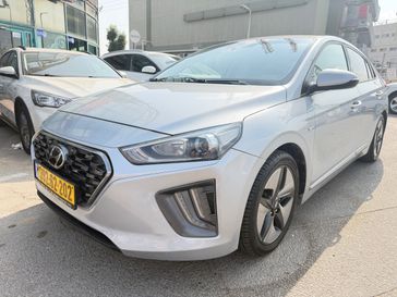 יונדאי איוניק