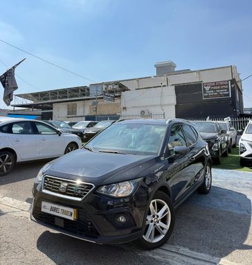 סיאט ארונה