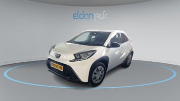 טויוטה אייגו